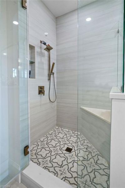 16653 Toscana Cir , Unit 702, Naples, FL 34110 Photo