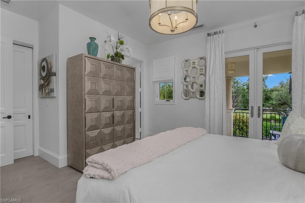 16653 Toscana Cir , Unit 702, Naples, FL 34110 Photo