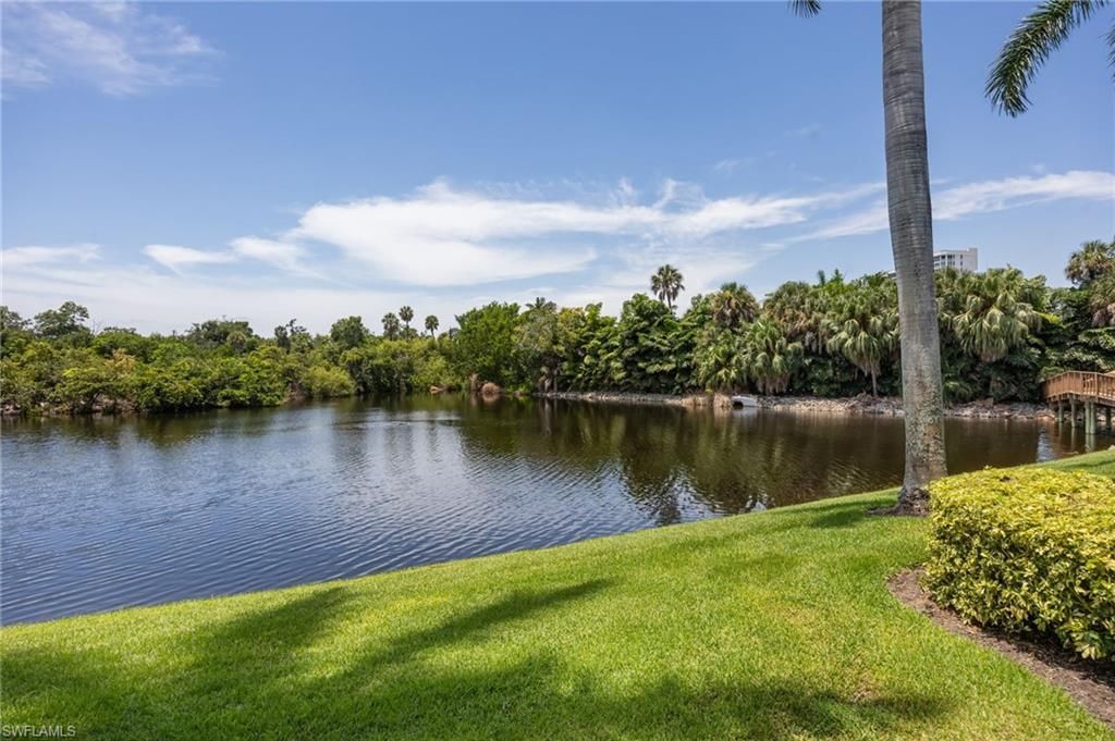 6151 Pelican Bay Blvd , Unit 27, Naples, FL 34108 Photo