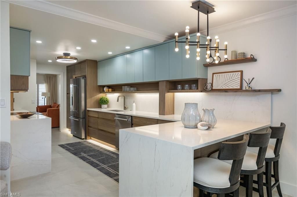 6151 Pelican Bay Blvd , Unit 27, Naples, FL 34108 Photo