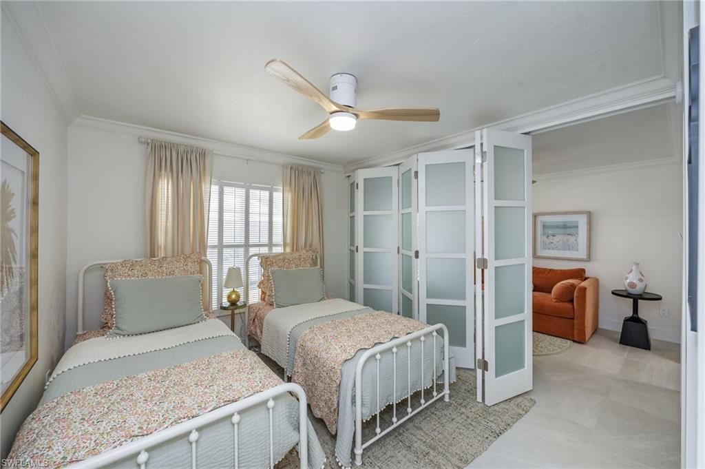 6151 Pelican Bay Blvd , Unit 27, Naples, FL 34108 Photo