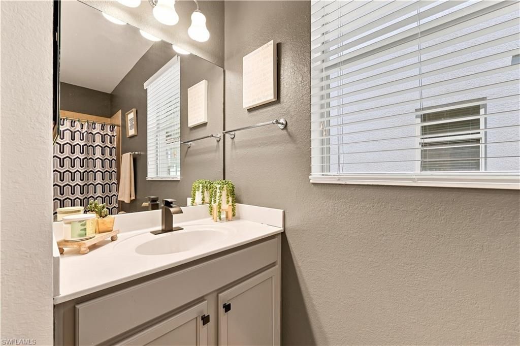 14658 Fern Lake Ct , Naples, FL 34114 Photo