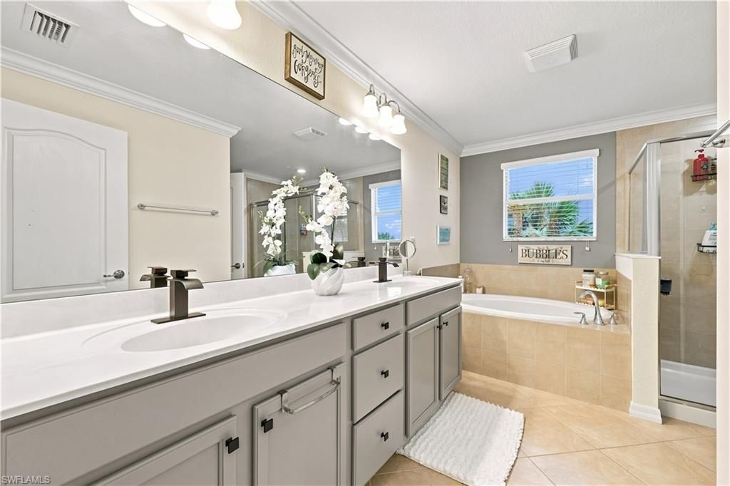 14658 Fern Lake Ct , Naples, FL 34114 Photo