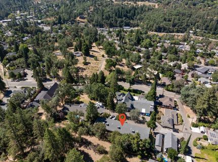 627-635 Weaver Way, Placerville, CA 95667 Photo