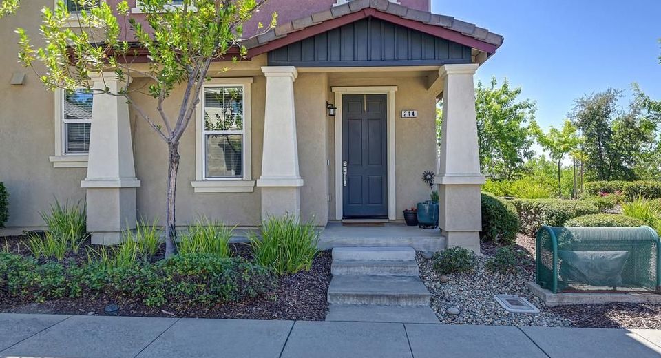 214 Blossom Rock Ln #38, Unit 38, Folsom, CA 95630 Photo