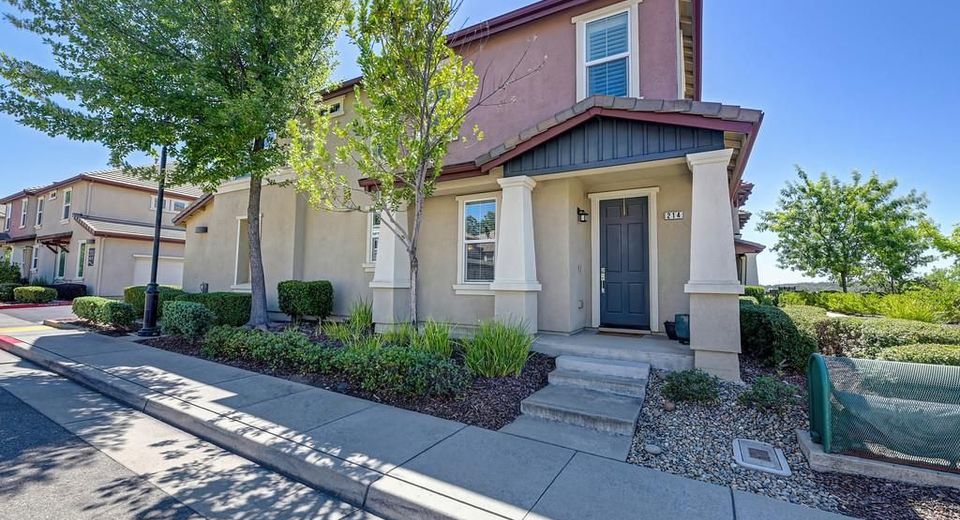 214 Blossom Rock Ln #38, Unit 38, Folsom, CA 95630 Photo