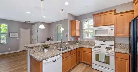 214 Blossom Rock Ln #38, Unit 38, Folsom, CA 95630 Photo