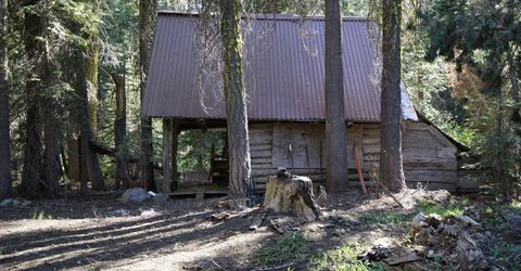 Forest 41 Rd, Soda Springs, CA 95728 Photo