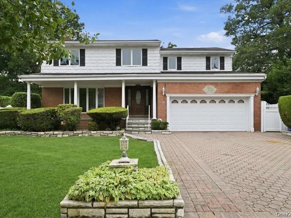 2640 Harvey Avenue , Oceanside, NY 11572