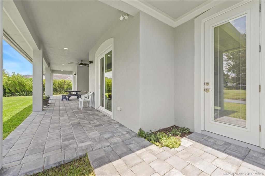 1100 SW Squire Johns Lane, Palm City, FL 34990 Photo