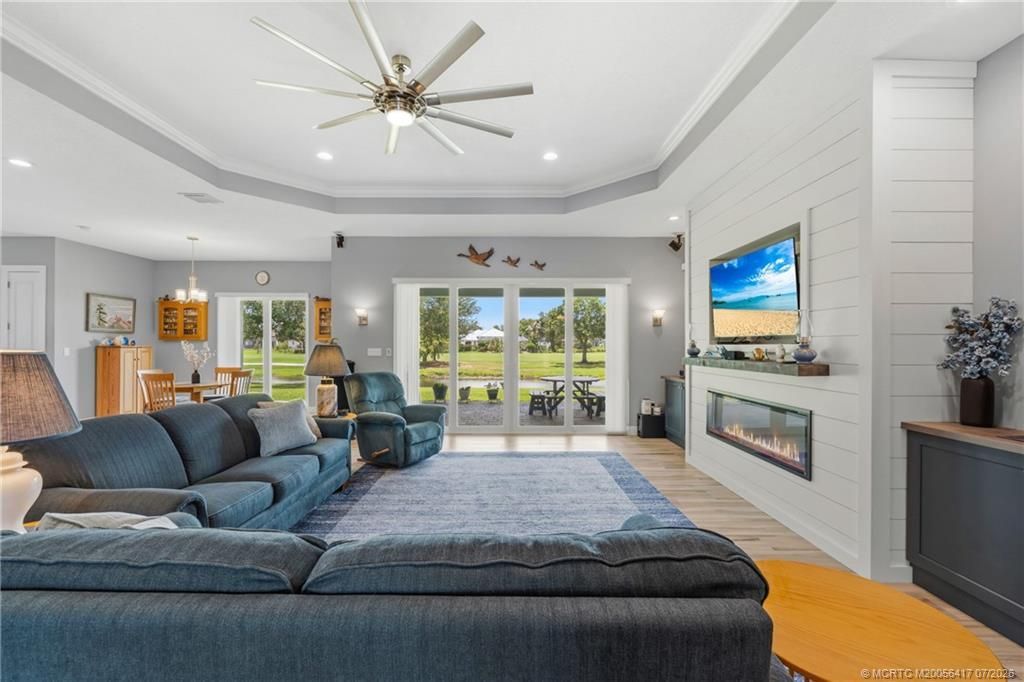 1100 SW Squire Johns Lane, Palm City, FL 34990 Photo
