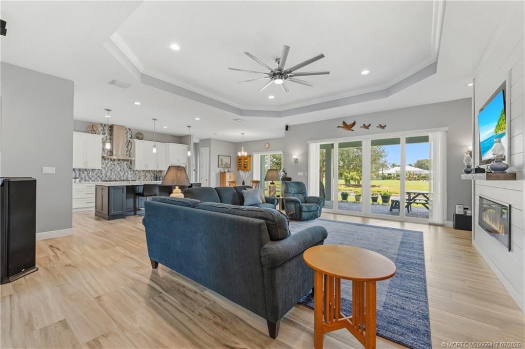 1100 SW Squire Johns Lane, Palm City, FL 34990 Photo