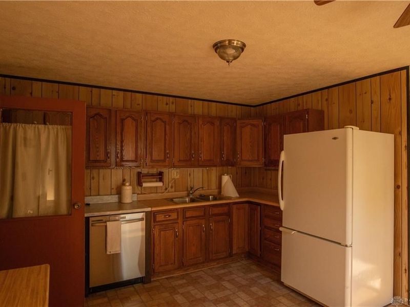1991 Drake Drive, Xenia, OH 45385 Photo 10