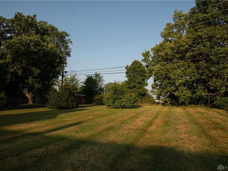 1991 Drake Drive, Xenia, OH 45385 Photo 7