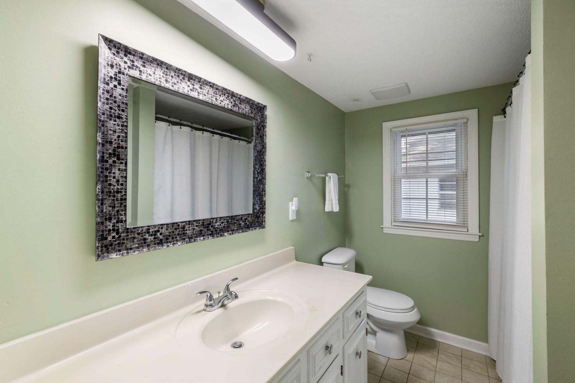 1116 Bexley Street Photo 16
