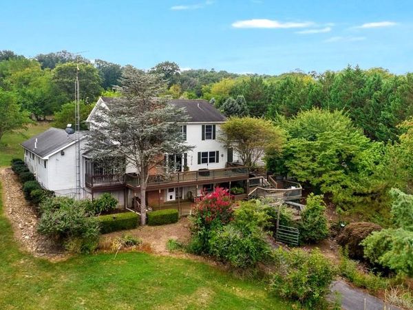 955 STAYMAN DRIVE , FALLING WATERS, WV 25419