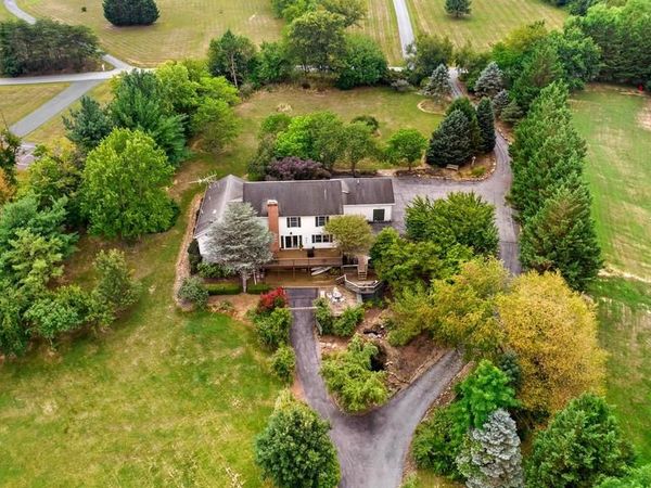 955 STAYMAN DRIVE, FALLING WATERS, WV 25419