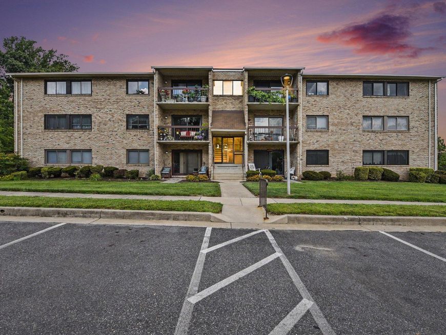 3 Bristol Hill Court, Unit C2, Catonsville, MD 21228 Main Photo