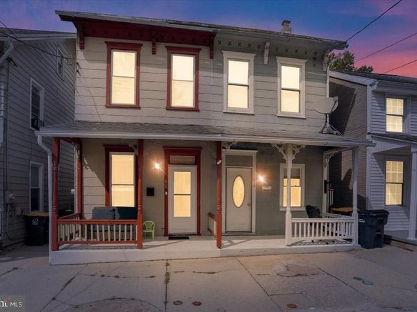 317 W HIGH STREET, WOMELSDORF, PA 19567
