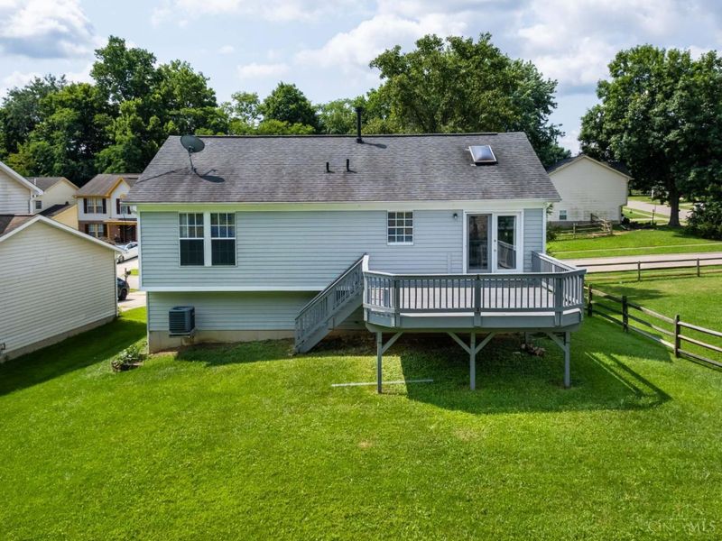 556 Laurel Grove Court, Union Twp, OH 45244 Photo 20