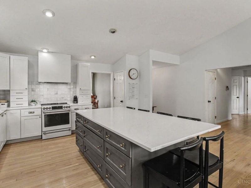 8293 Paddington Court, West Chester, OH 45069 Photo 10