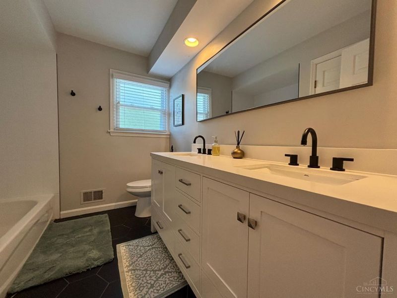6840 Stonington Road, Cincinnati, OH 45230 Photo 27