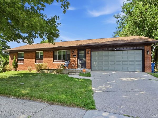 8607 Kingston Court , Superior Township, Mi 48198