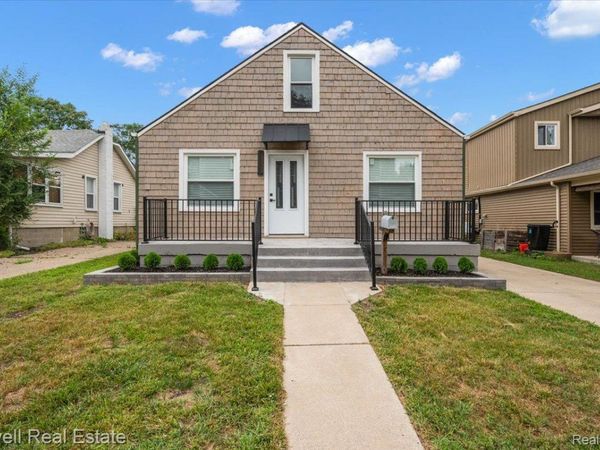 1066 Pearson Street, Ferndale, Mi 48220