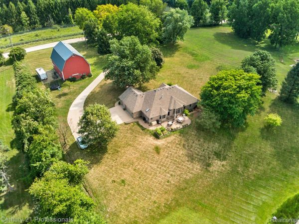 5675 36 Mile Road, Bruce Township, Mi 48065