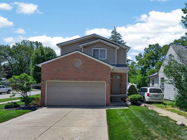 20209 Inkster Road , Livonia, Mi 48152