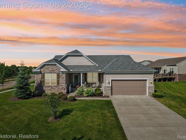 9350 Pebble Beach Lane, Grand Blanc Township, Mi 48439