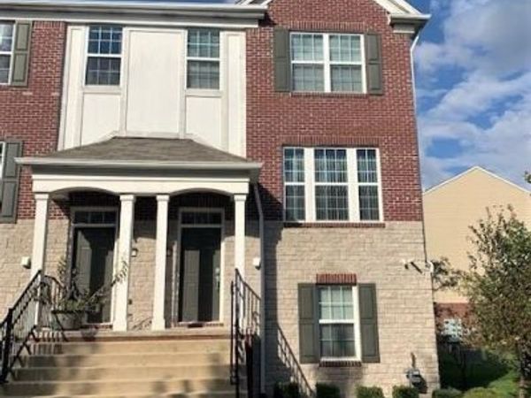 44635 ELLERY LANE , Novi, Mi 48377