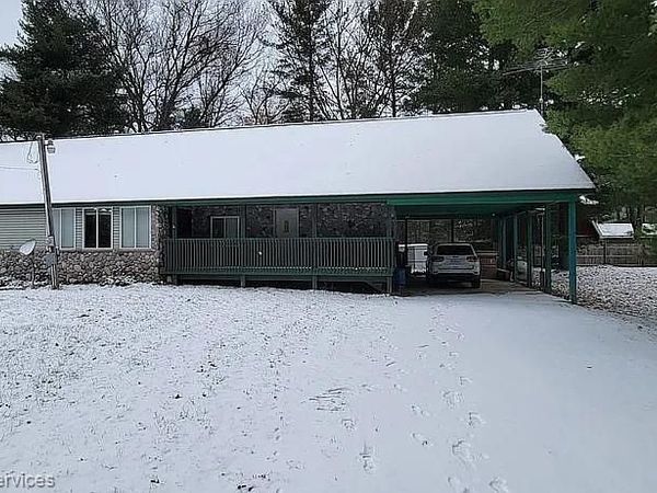 3871 Oakgrove Road , Frost Township, Mi 48625