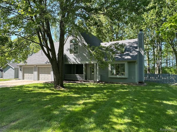 4233 State Road , Fort Gratiot Township, Mi 48059