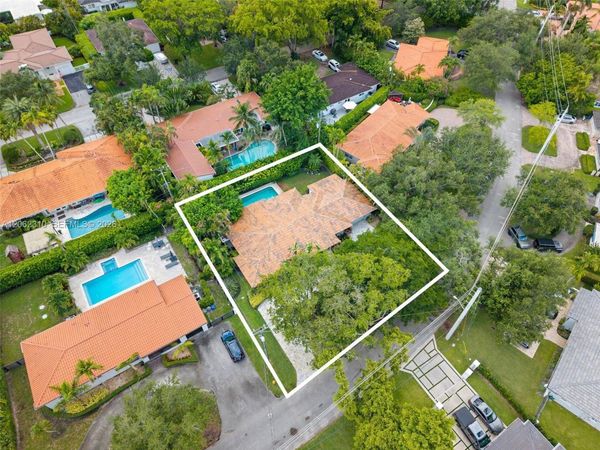 548 Vilabella Ave , Coral Gables, FL 33146
