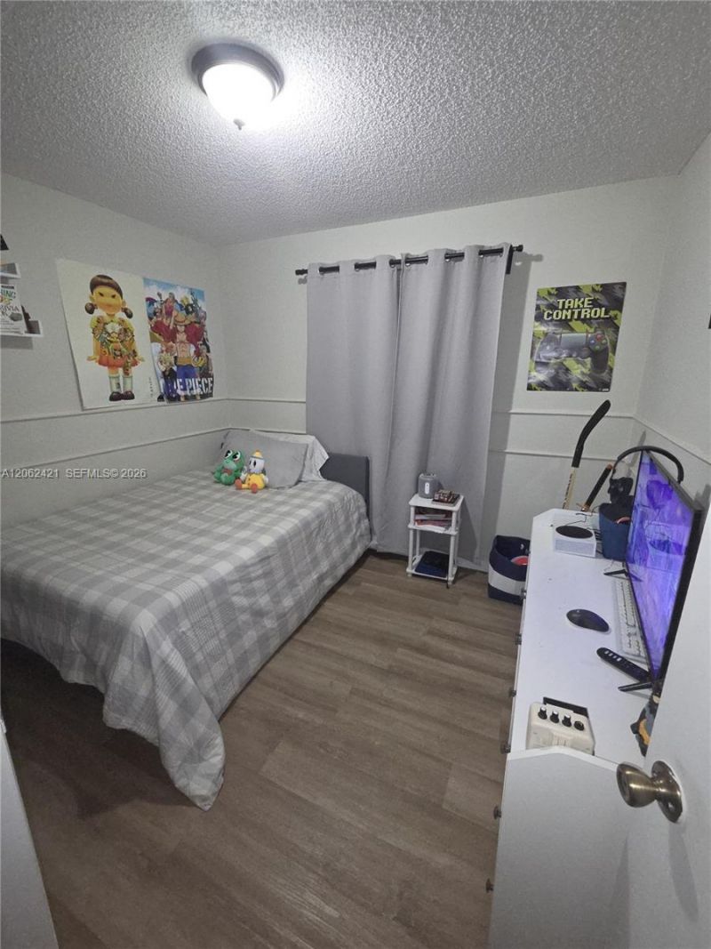 1472 NW 154th Ln, Pembroke Pines, FL 33028 Photo