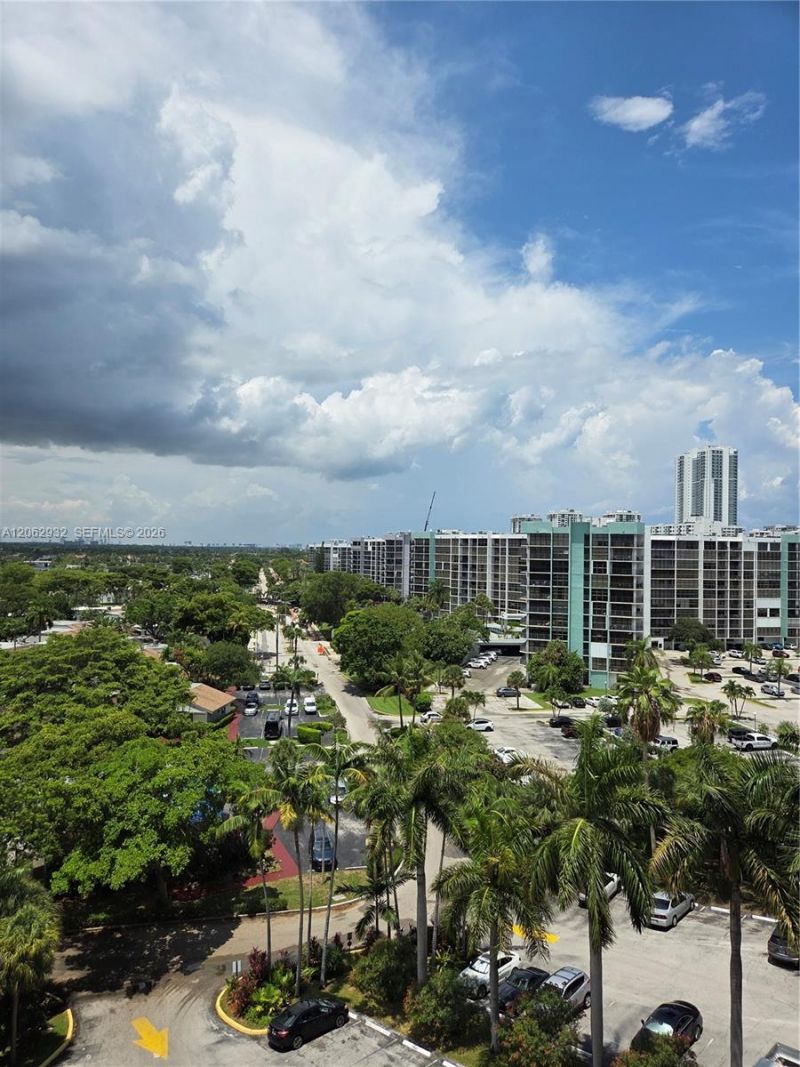 200 Leslie Dr , Unit 1029, Hallandale Beach, FL 33009 Photo