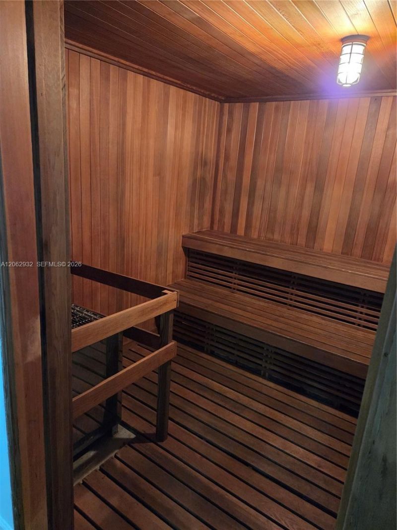 200 Leslie Dr , Unit 1029, Hallandale Beach, FL 33009 Photo