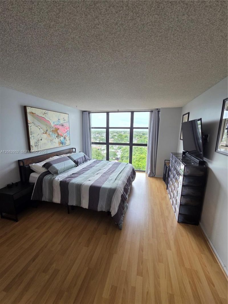 200 Leslie Dr , Unit 1029, Hallandale Beach, FL 33009 Photo