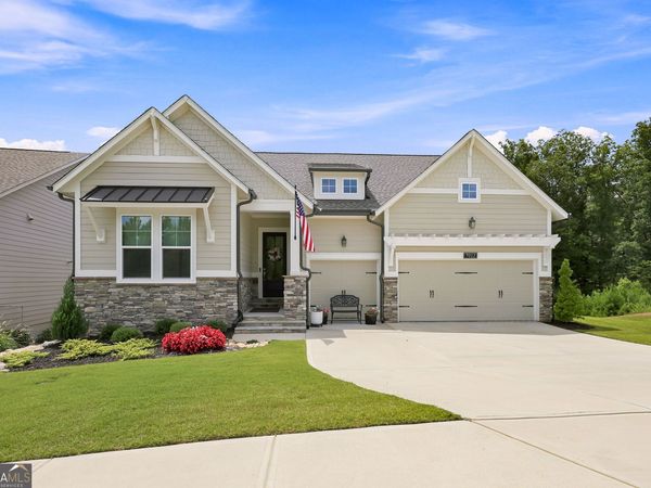 7012 Cottage Grove Drive, Flowery Branch, GA 30542