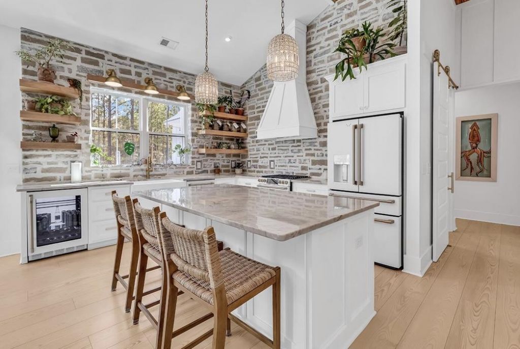 1282 Kings River Rd. Photo 13