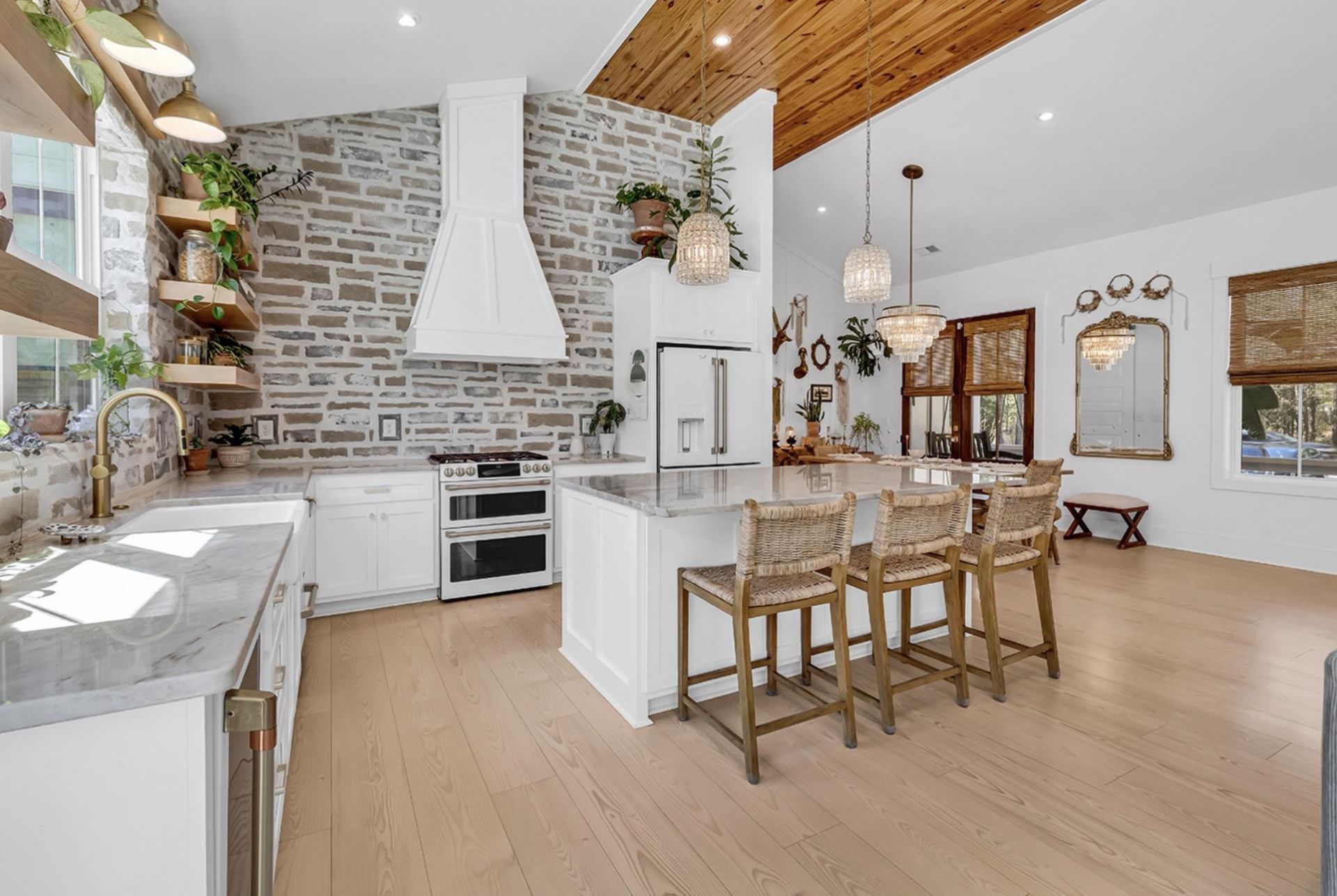 1282 Kings River Rd. Photo 18