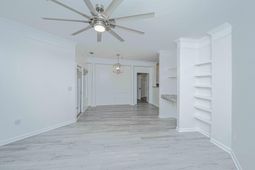 1216 Telfair Way photo 4