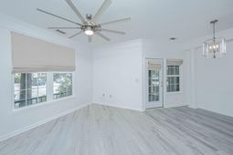 1216 Telfair Way photo 4