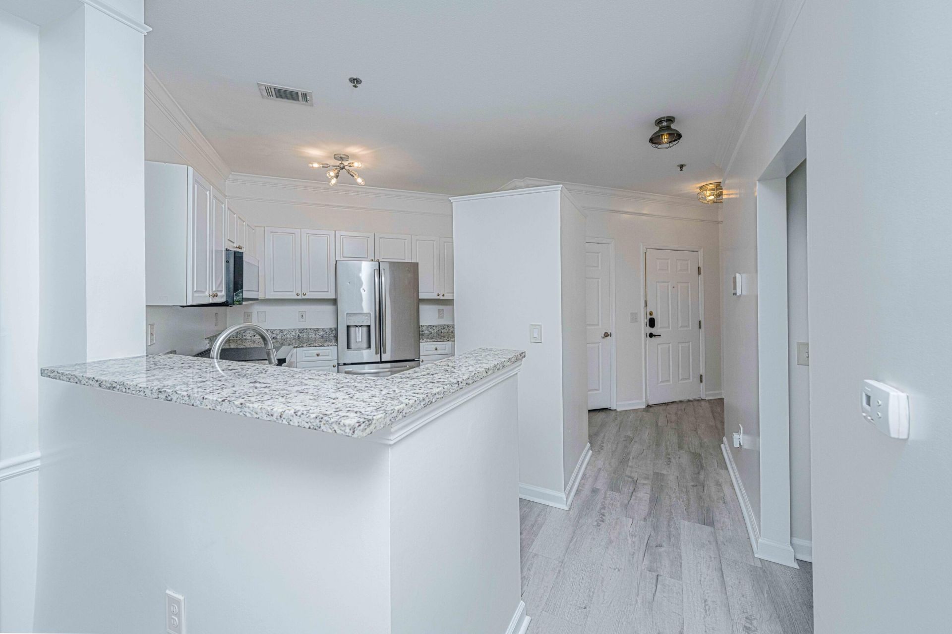 1216 Telfair Way Photo 8