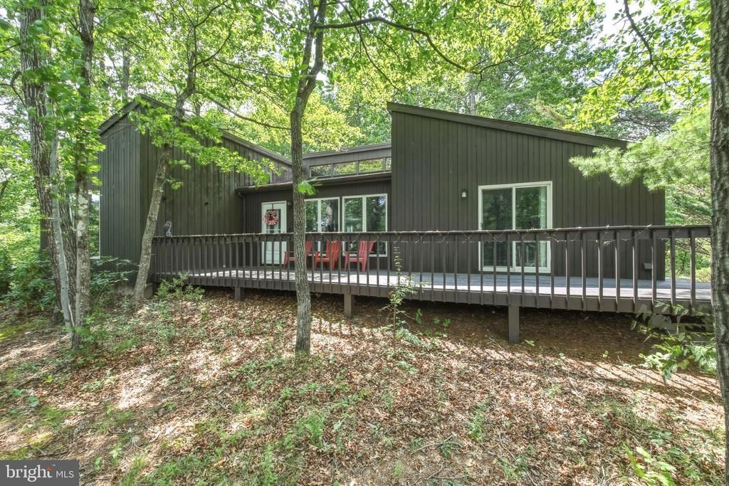 203 Brenda Lane, Basye, VA 22810 Main Photo