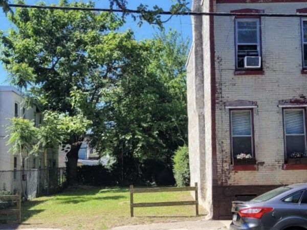 1106 W SOMERSET STREET , PHILADELPHIA, PA 19133