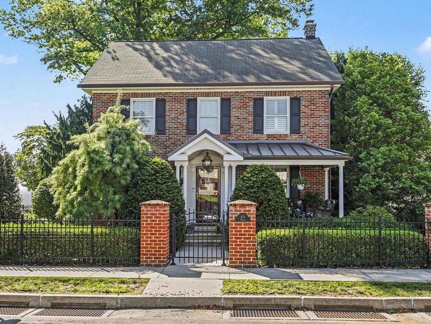 40 Cedar Avenue, Hershey, PA 17033 Main Photo