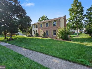 2317 FOREST HILLS DRIVE, HARRISBURG, PA 17112
