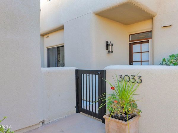 3033 E Rose Lane, Phoenix, AZ 85016